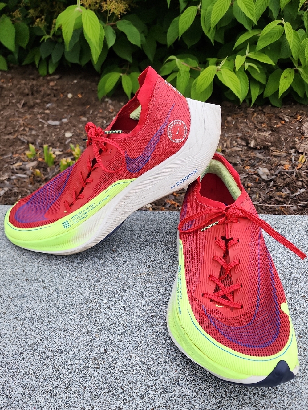 Nike Zoomx Vaporfly Next% 2 Running Shoes In Red Clay and Ghost Green Size 10.5